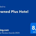 Crowned Plus Hotel